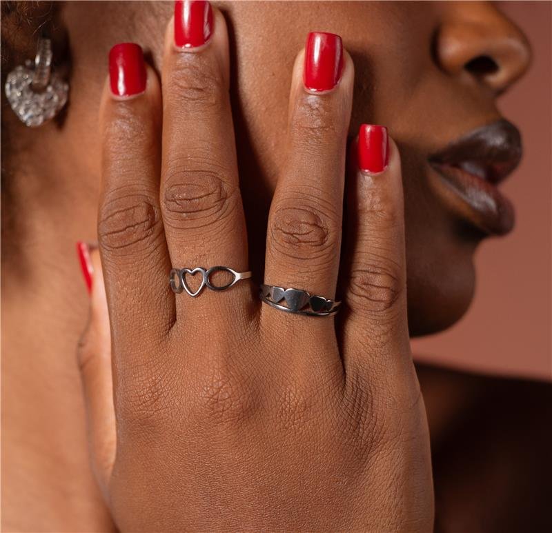 ANEL 5 CORAÇÕES EM AÇO INOXIDÁVEL 