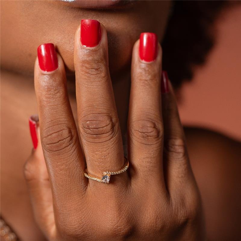 ANEL TWIST CRAVEJADO BANHO OURO 18K