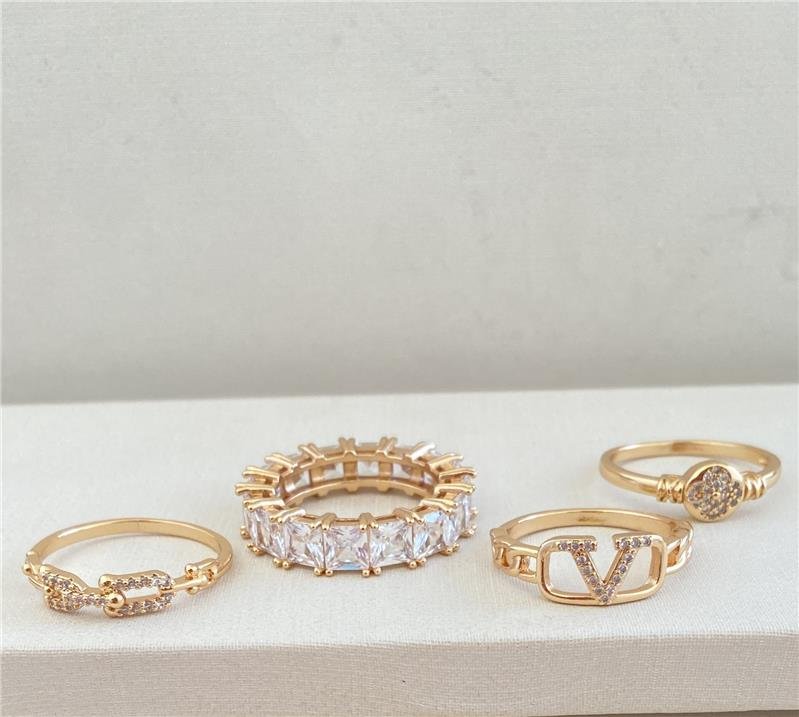 ANEL ELOS COM ZIRCÔNIA BANHO OURO 18K