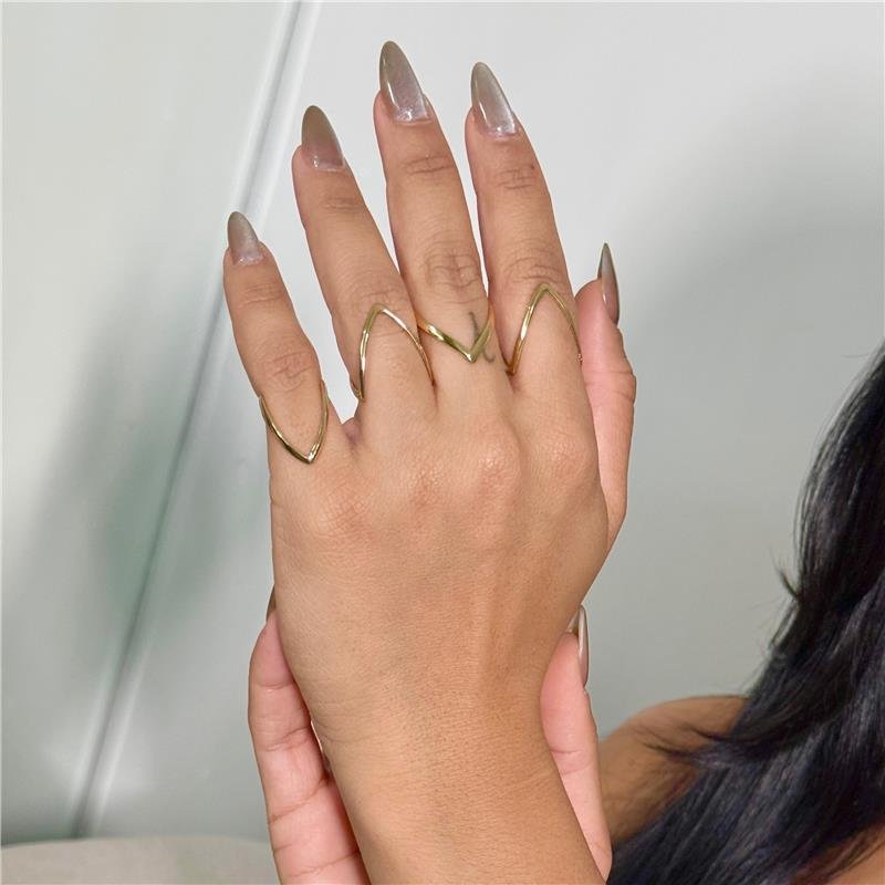 ANEL REGULÁVEL MARIA DE FÁTIMA BANHO OURO 18K - IGUAL O AN720