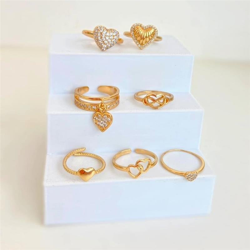 ANEL CORAÇÃO COM INFINITO BANHO OURO 18K