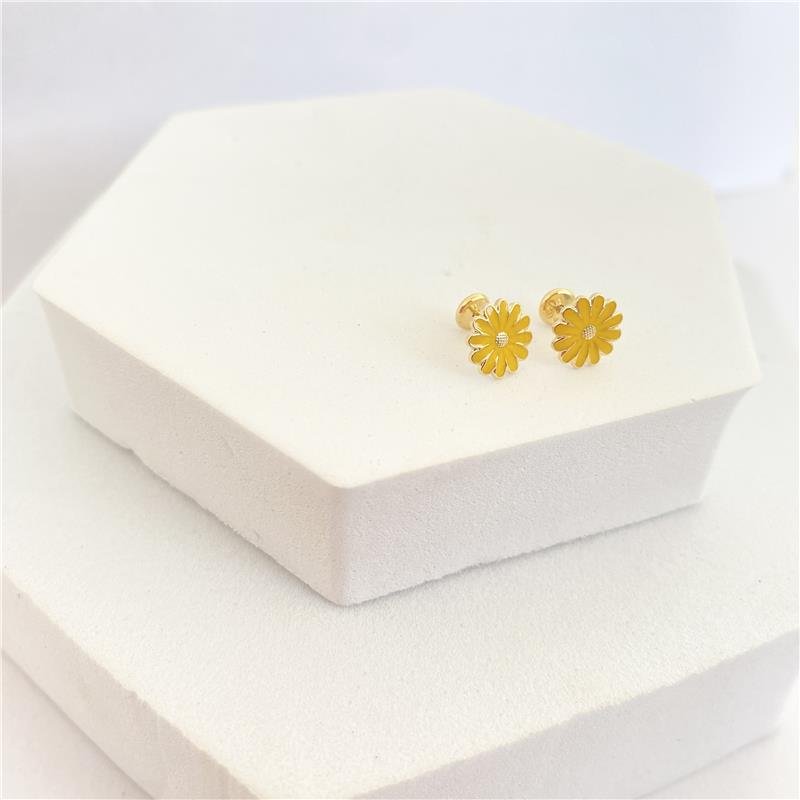 BRINCO RESINA FLORZINHA AMARELA PROTEÇÃO INFANTIL BANHO OURO 18K 