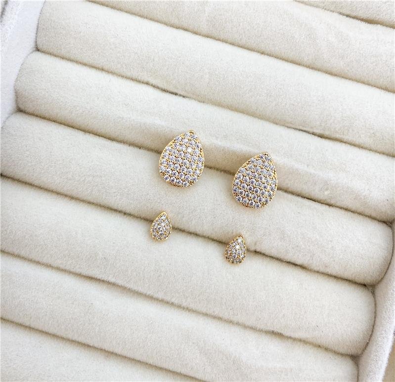 BRINCO GOTA CRAVEJADA BANHO OURO 18K