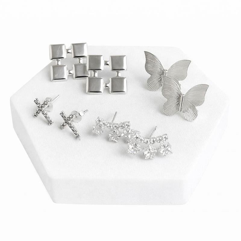 BRINCO QUADRADO BANHO PRATA 950