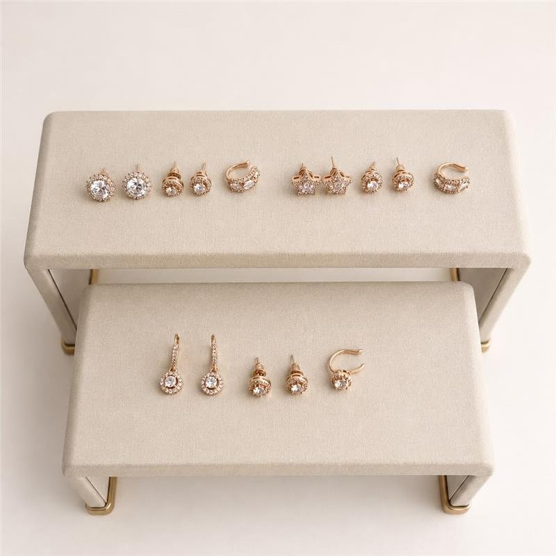 BRINCO TRIO ESTRELA E CIRCULO CRAVEJADO E PIERCING FAKE BANHO OURO 18K