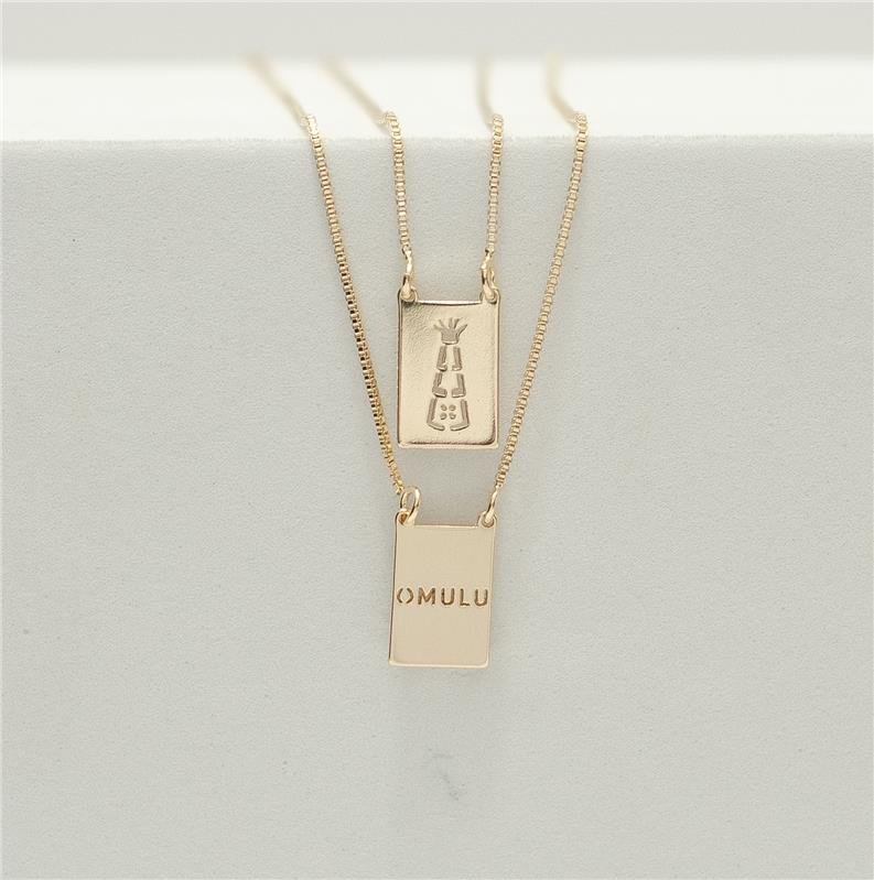 ESCAPULÁRIO ORIXÁS OMULU COM CARTÃO PRESENTE BANHO OURO 18K