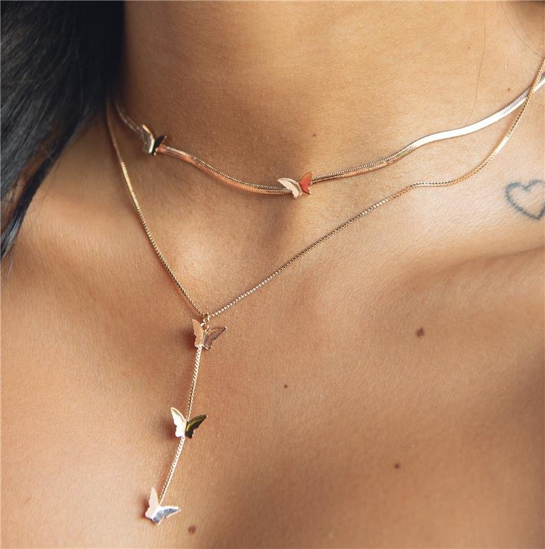 COLAR GRAVATINHA BORBOLETA BANHO OURO 18K
