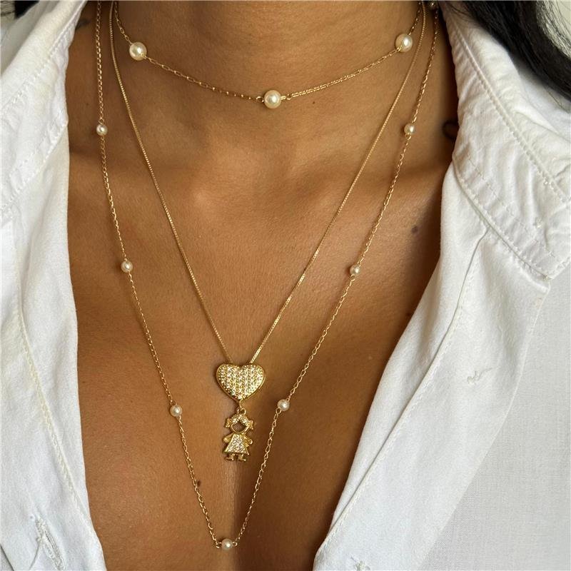 COLAR CORAÇÃO COM PINGENTE 1 MENINA BANHO OURO18K