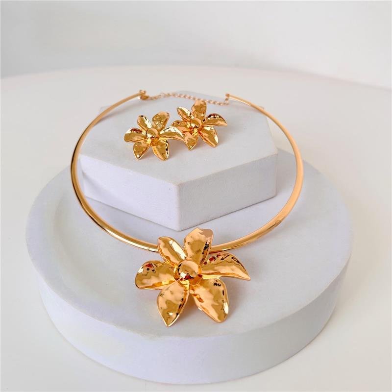 CONJUNTO MAXI ARO FLOR ORGÂNICA AÇO INOXIDÁVEL BANHO OURO 18K