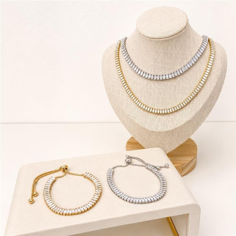 COLAR RIVIERA BAGUETE AÇO INOXIDÁVEL BANHO OURO 18K