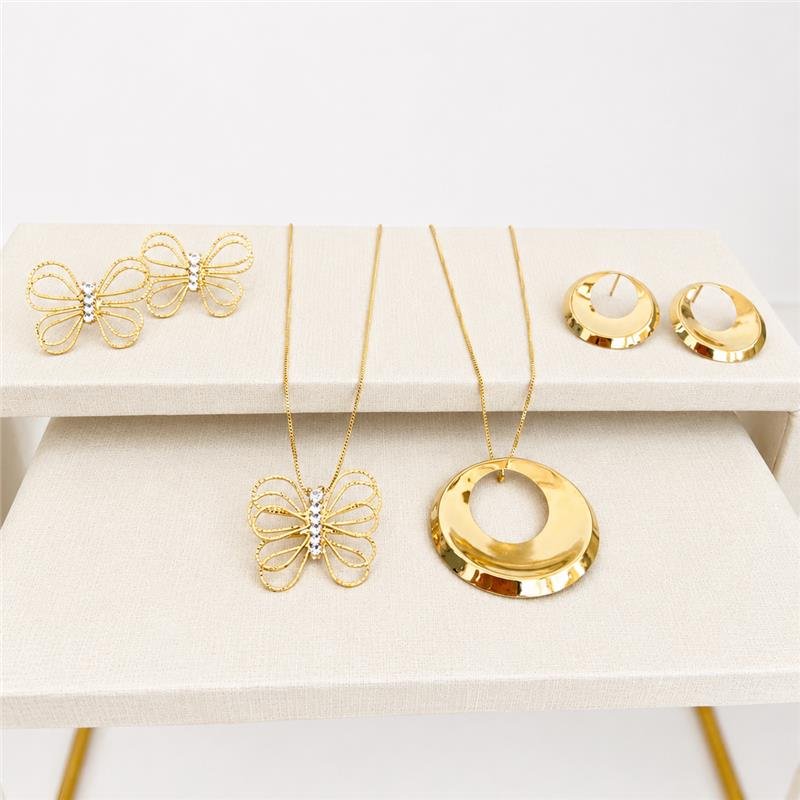 CONJUNTO BORBOLETA FIO TRABALHADO BANHO OURO 18K