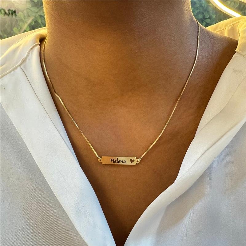 COLAR INFANTIL PERSONALIZADO COM NOME E CORAÇÃO EM BANHO DE OURO 18K