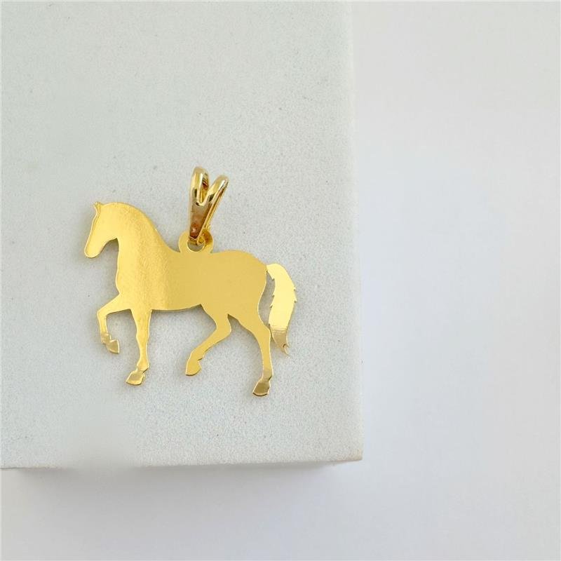 PINGENTE CAVALO LISO BANHO OURO 18K