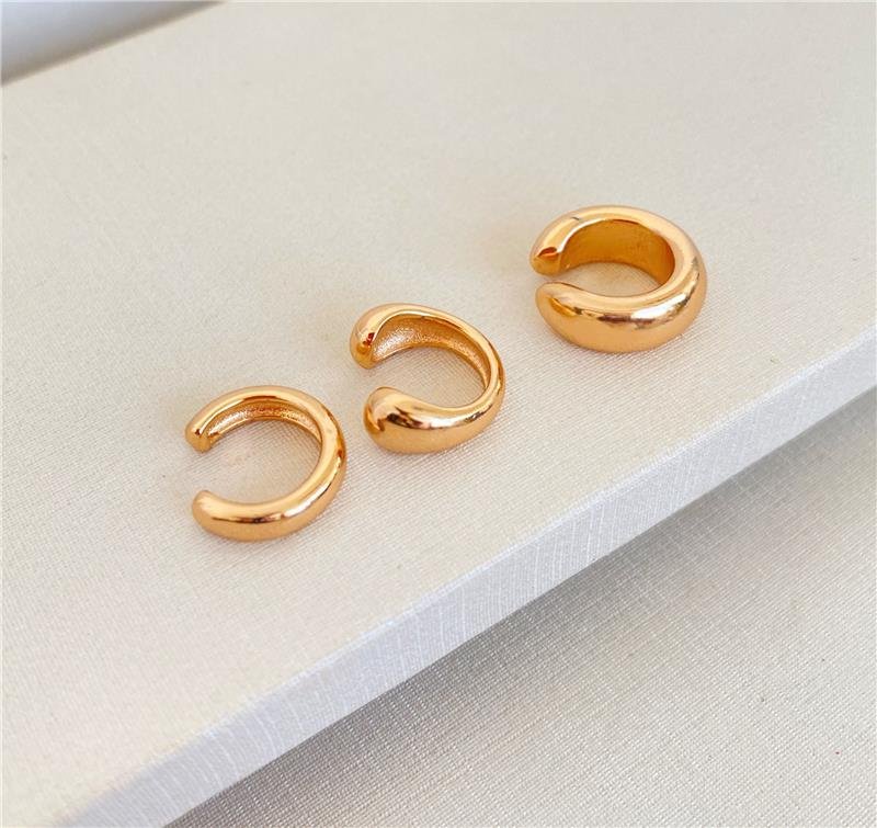 PIERCING FAKE LISO PEQUENO BANHO OURO 18K