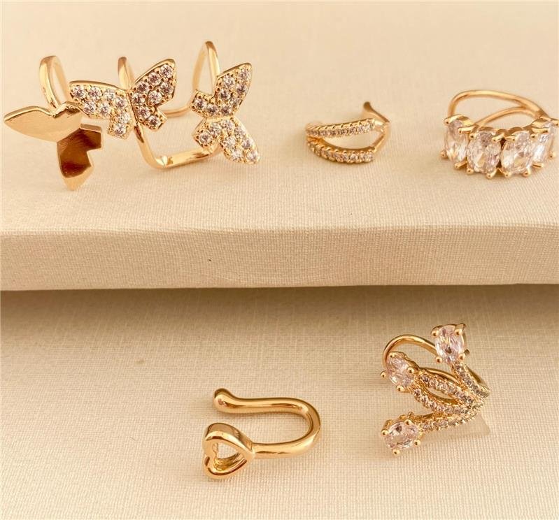 PIERCING CRAVEJADO 3 PONTO DE LUZ BANHO OURO 18K