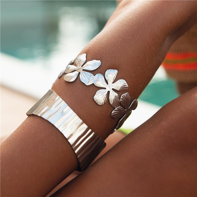  BRACELETE DESIGN TEXTURIZADO AÇO INOXIDÁVEL 