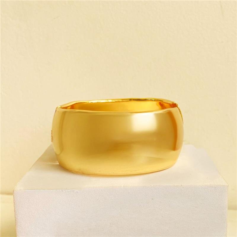 BRACELETE MAXI ABAULADO LISO BANHO OURO 18K