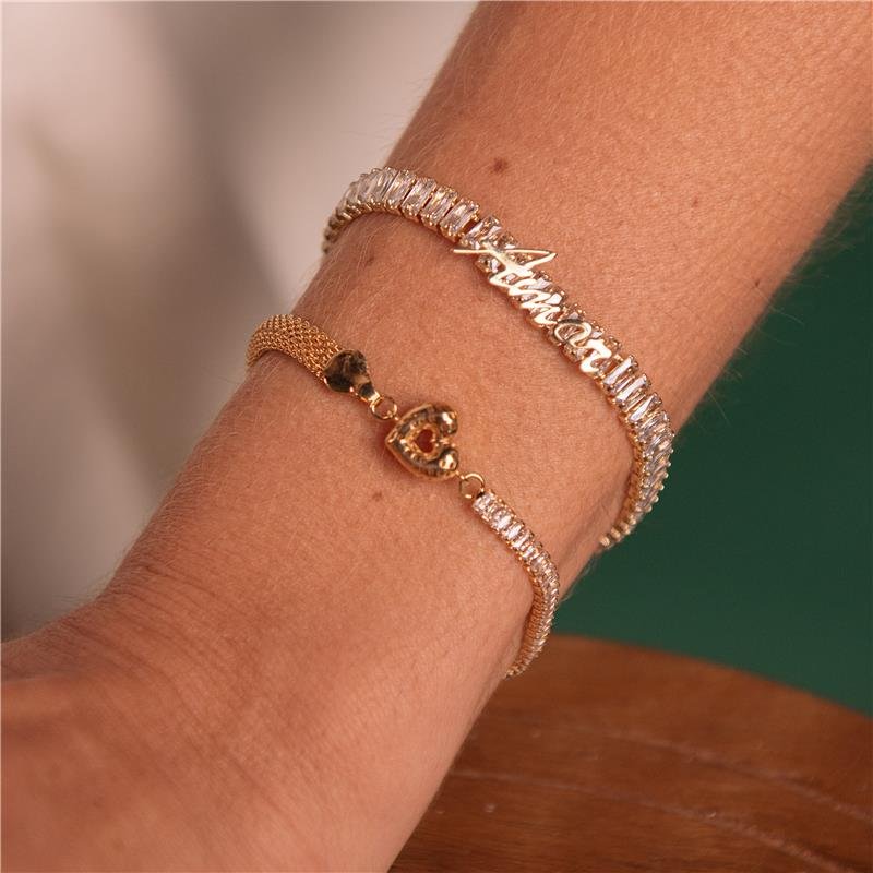 PULSEIRA RIVIERA BAGUETE AMOR BANHO OURO 18K