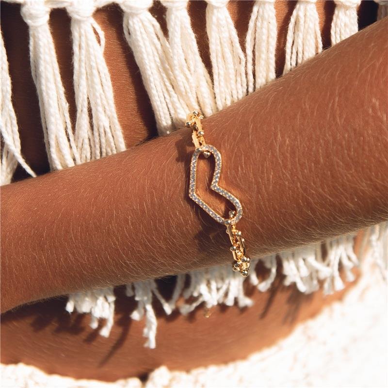 PULSEIRA CORAÇÃO COM ELO CADEADO INPIRAÇÃO ALTA JOALHERIA TF EM AÇO INOXIDÁVEL COM BANHO OURO 18K