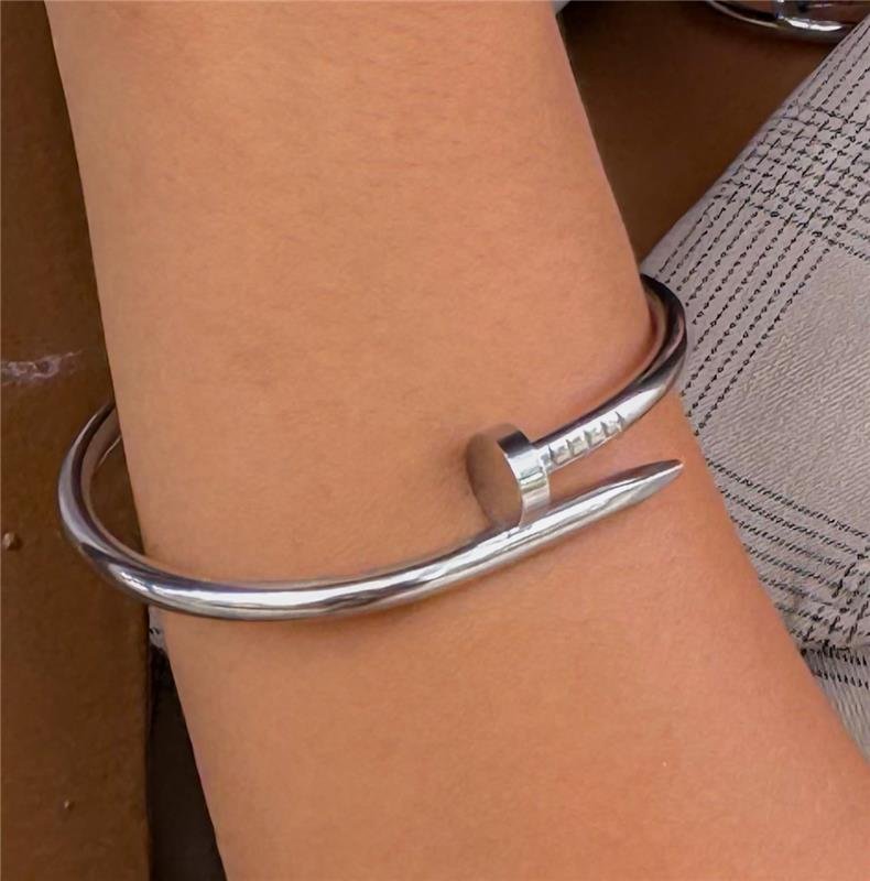  BRACELETE PREGO AÇO INOXIDÁVEL