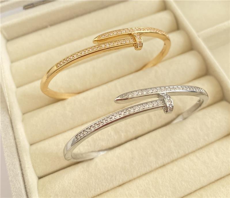  BRACELETE PREGO CRAVEJADO BANHO PRATA 950