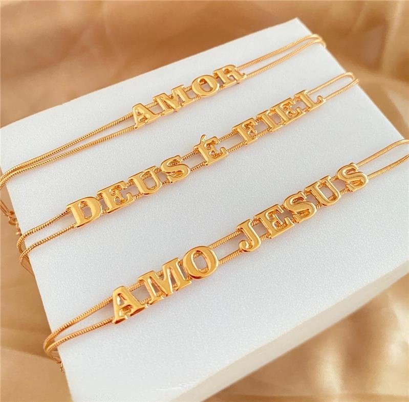 PULSEIRA AMO JESUS BANHO OURO 18K